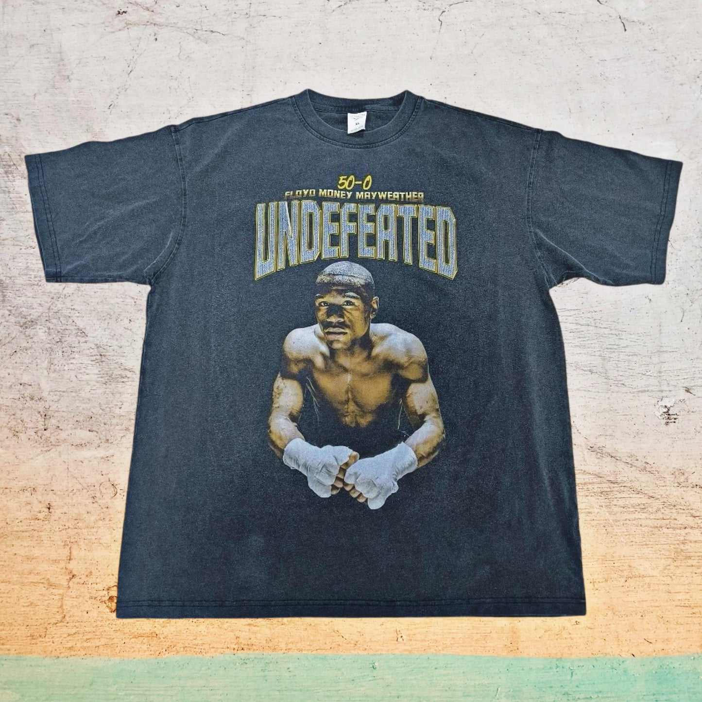 UNDEFEATED - PREMIUM T-SHIRT